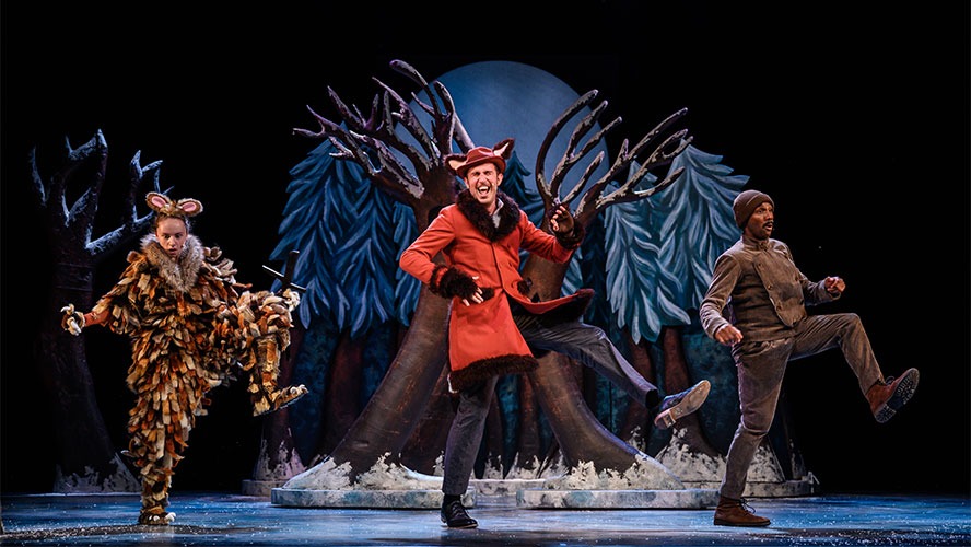 Harriet Waters, Maxwell Tyler, and Samuel Tracy performing a dance in Gruffalo's Child.
